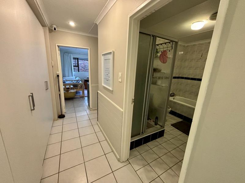 5 Bedroom Property for Sale in Denver Park Western Cape